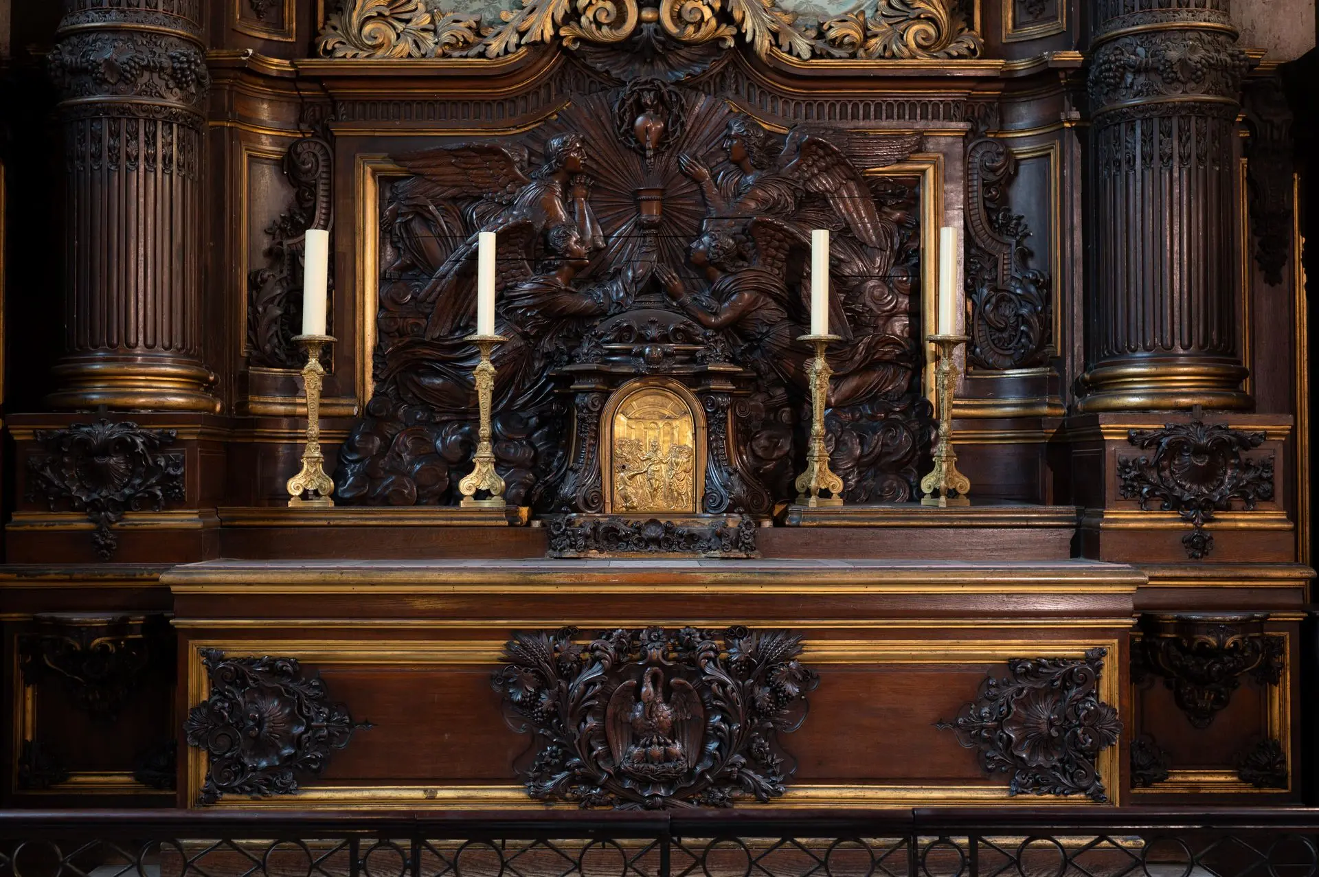 Autel de la chapelle du sacré coeur 